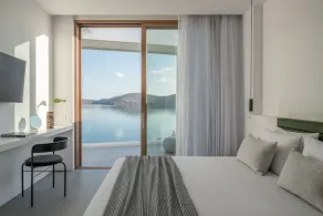 Villa Mimaze Minimalist Living - Image 5