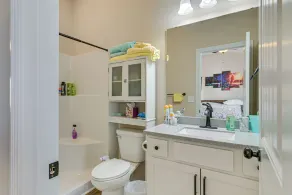 Relax & Reconnect! Family Getaway in Dry Ridge - Image 4