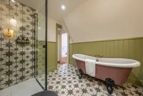 Hensill Farmhouse - Image 5