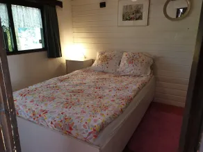 Classique, simple, small chalet for 2 people, cozy, quiet location - Image 2