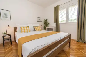 Apartments Emmeline (95621-A1) - Tisno - island Murter - Image 4