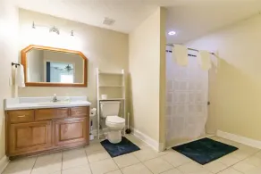 Quiet escape with pool and spa - Image 3