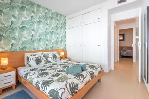 Holiday Apartment 'Mar i Llum' with Sea View, Shared Pool & Wi-Fi - Image 4