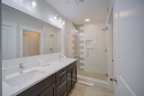 Partial Gulf View | Spa | Luxurious 8-Guest Condo - Image 4
