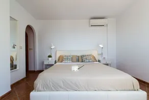 Traditionel spansk villa med privat opvarmet pool og en fantastisk udsigt - Image 5