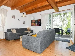 Farmhouse - Image 2