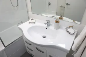Casa a schiera moderna di lusso con piscina! - Image 5