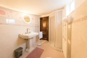 Villa Irene, 10 soveværelser og privat pool nær Castiglioncello - Image 4