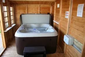 Swn y mor détaché Holiday Let- par la mer à Prestatyn avec bain à remous privé - Image 2