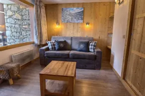 10m from ski slopes, 1st floor, view limited, 27m², Méribel-Mottaret - Image 3