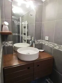 \"3-room duplex, 53 m² in the heart of the village, possibility of a sailing escap\" - Image 3