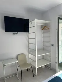 Hostal Palacio Leganitos - Image 2