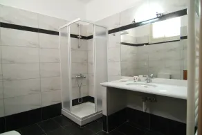 \"Savanas\" Luxury Villa Apartment - Image 3