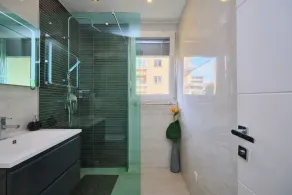 Apartment Doverska Split - Image 3