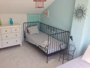 4 Chambre Maison avec piscine près de la ville, la plage et le parc - WiFi gratuit - Image 5