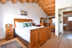 GuestHost - The apartment is located in the center of Calaone di Baone at 227 meters above sea level in the municipality of Baone, an area known for its proximity to the Euganean Hills, ideal for nature and sports lovers who wish to take a break in this  - Image 5