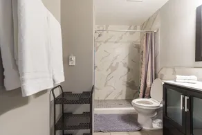 Nouveau! Idéalement situé maison de la Silicon Valley 4BR - Image 2