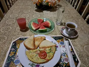 Kingston Airport bed and breakfast - Image 2