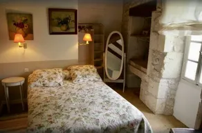 Country house with swimming pool and panoramic view - Image 3