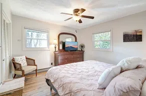 Highcliff Hideaway: Tæt på seværdigheder i højlandet, boblebad, bordtennisbord, træ pejs, gasgrill, 3 kingsize senge, 11 sovepladser, stor spisestue, 15% anvendt rabat på ny ejendom - Image 4