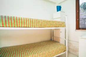 Holiday Home \"Vista Mare\" with Sea View, Private Terrace and Wi-Fi - Image 5