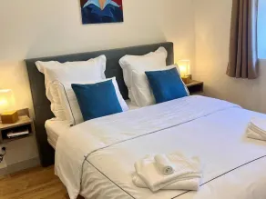 Gîte authentique avec spa et terrasse dans une grange rénovée - Image 5
