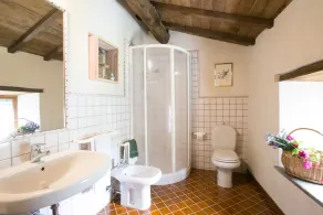 3 bedroom house, private pool, gym, mature garden, walk to pizzeria, great views - Image 4