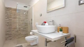 Beautiful villa Dani with panoramic view in Vizina - Image 4