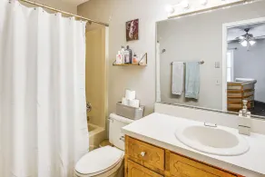 3 Mi to San-Lee Park! Family Home w/ Office & Yard - Image 4