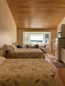 The Outlook at Telegraph Cove, a place to relax, rejuvenate and unwind - Image 3