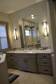 Luxurious Estate among the Pines w/ Hot Tub, EV Charger & so much MORE! - Image 4