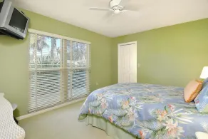 This beauty is centrally located,  with a heated pool and water fall! - Image 5