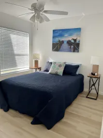 Best location, dog friendly, and gas golf cart included! - Image 5