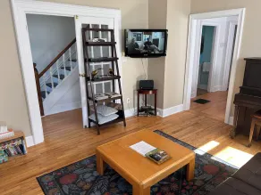 Enjoy a cozy stay at Sunflower House, a three-bedroom home in Sackville, N.B. - Image 2