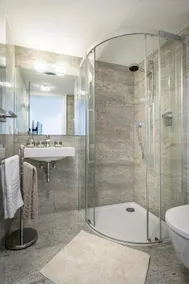 Luxury Apartment Silvia by we rent - Image 3