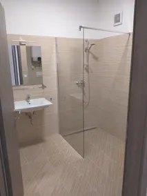 Holiday apartment renovated in 2021 with air conditioning and WiFi, wheelchair accessible - Image 4