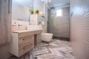Villa de luxe POCRNJA avec piscine chauffée, jacuzzi, sauna et table de billard - Image 3