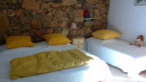 280 M² property, 5 bedrooms, sleeps 12, air-conditioned, 7000 M2 of flat land - Image 3