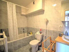 Spacieux appartement à Morzine avec WIFI et parking, proche centre - Image 2