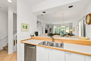 Cedars East # 622: 2 BR / 2. 5 BA Townhome on Longboat Key by RVA, 6 sovepladser - Image 2