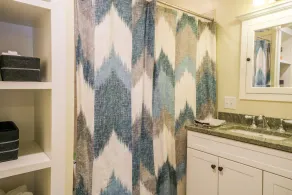Vermont Luxury Farmouse-Close to Okemo and Killington, Hot Tub & Custom Sauna - Image 3