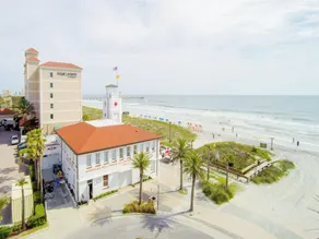 Jacksonville Sea Spray 2B, 1 Bedroom, Beachfront, Sleeps 2 - Image 5