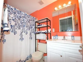 Popular Cambridge Greene 2 level Townhouse with an on-site POOL! - Image 3