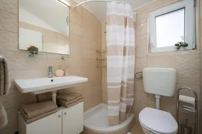 Charming Apartment Rose II - Image 2