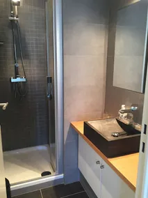 Bright apartment with side sea view 2 bedrooms, 1 bathroom, 1 shower room and garage (Le Zoute) - Image 3