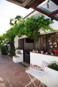 Rancho Los Lobos- Boutique Hotel - Image 4