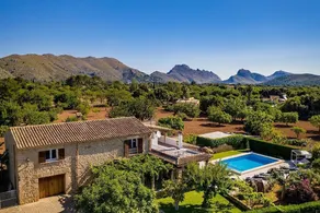Finca Rever, pool, Wifi, barbecue, 5 bedrooms, 3 bathrooms, quiet location - Image 5