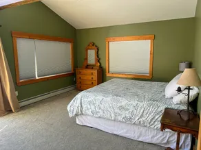 Waterfront Lake House on Hancock Pond - Sleeps 12, Near Sugarloaf - Image 5