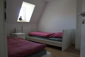 quiet house with garden for six people - Image 5