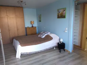 2 bedroom house with terrace and garden - Image 2